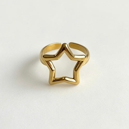 Open Cutout Star Ring